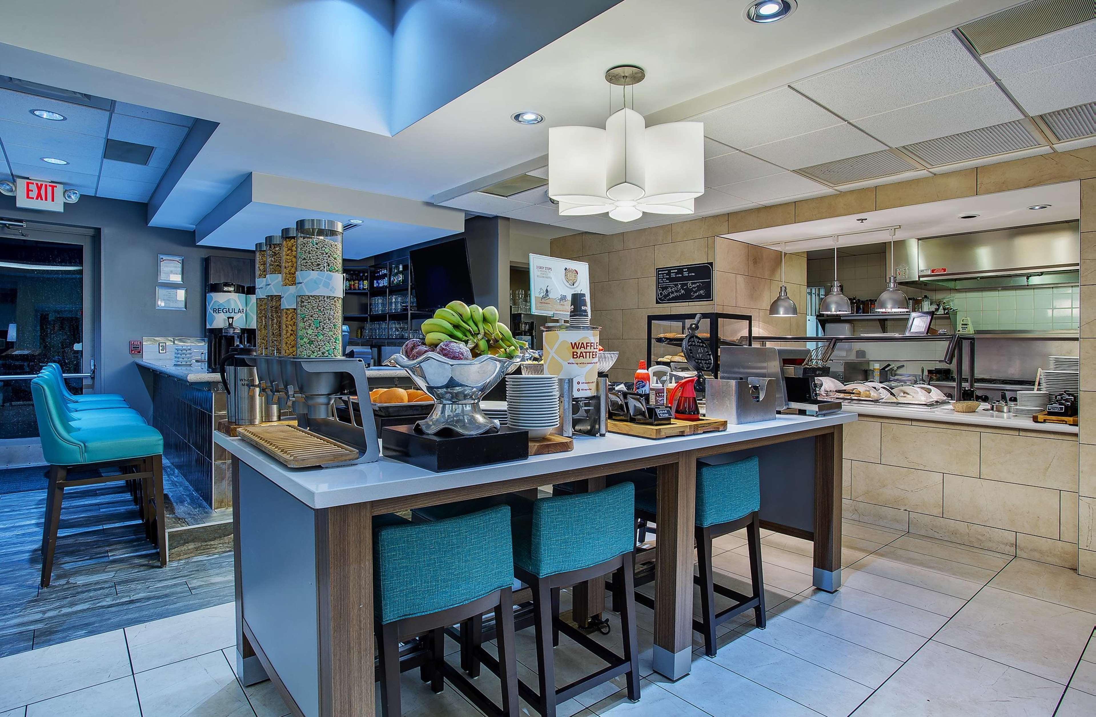 Hilton Garden Inn Knoxville West/Cedar Bluff Εξωτερικό φωτογραφία