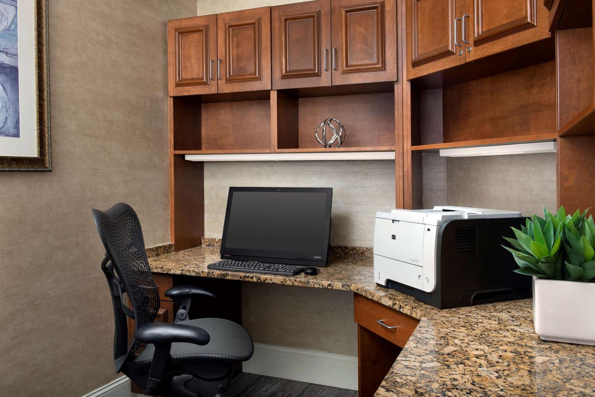 Hilton Garden Inn Knoxville West/Cedar Bluff Εξωτερικό φωτογραφία