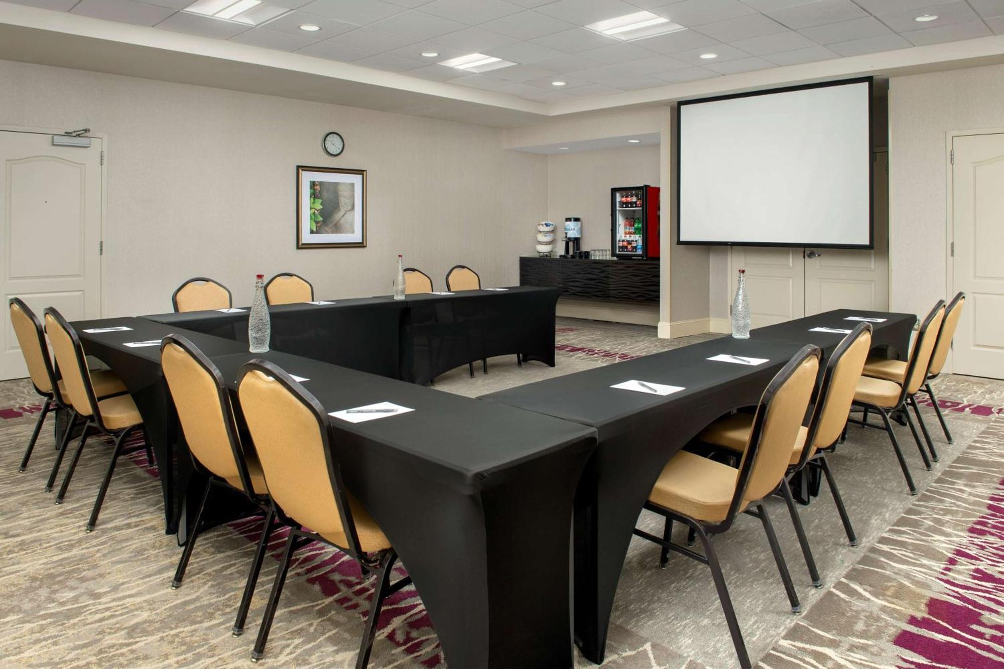 Hilton Garden Inn Knoxville West/Cedar Bluff Εξωτερικό φωτογραφία